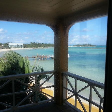 Augusta Bay Bahamas, Exuma Hotel George Town Buitenkant foto