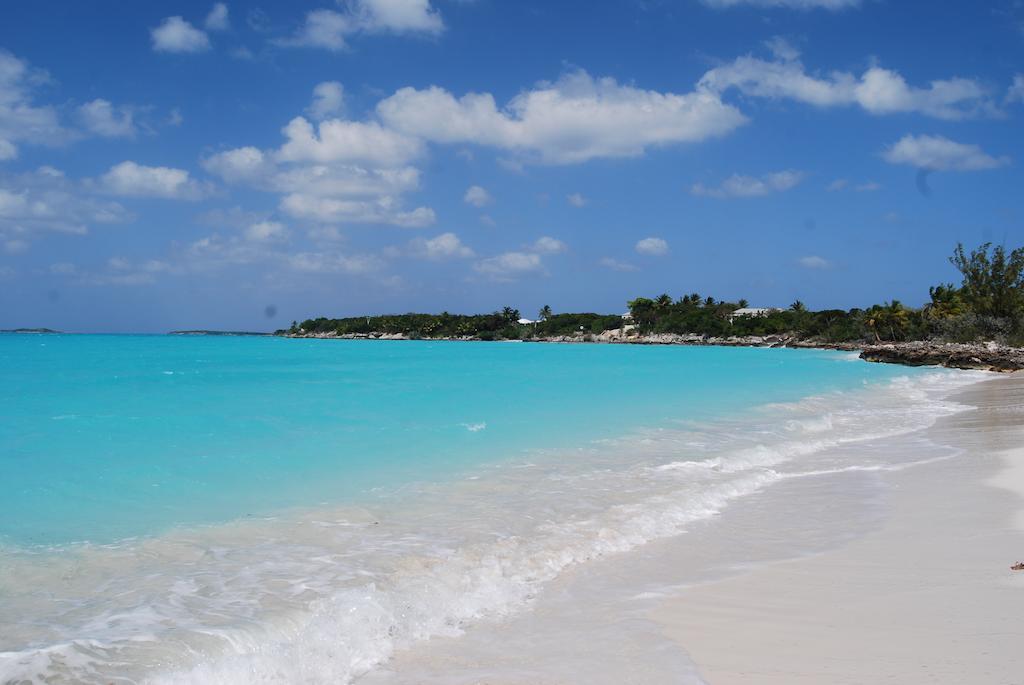 Augusta Bay Bahamas, Exuma Hotel George Town Buitenkant foto